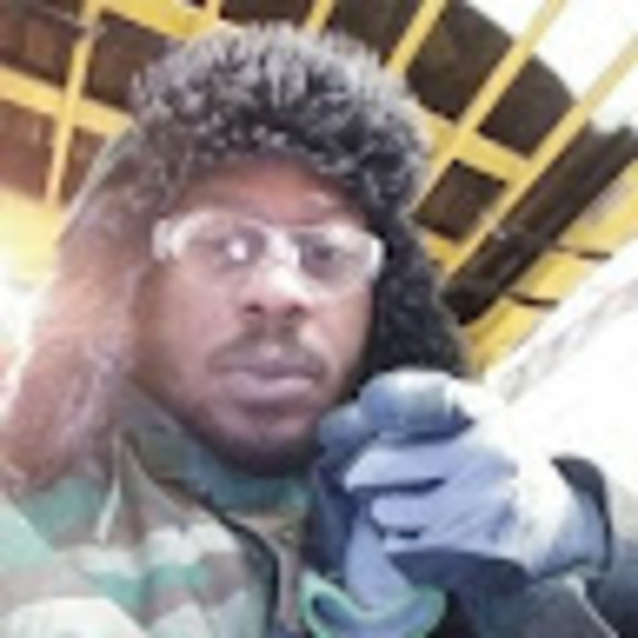 Meet your Posher, Isaac - Picture 1 of 1